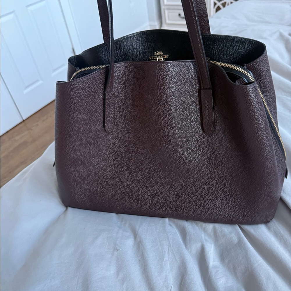 Coach Leather Tote wine color laptop compartment - Picture 5 of 9